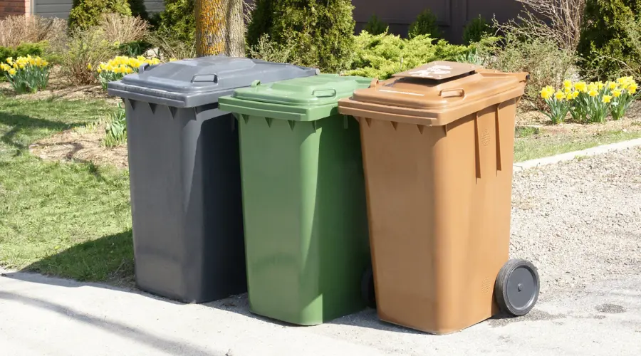 It's Your Responsibility To Put The Right Thing In The Right Bin
